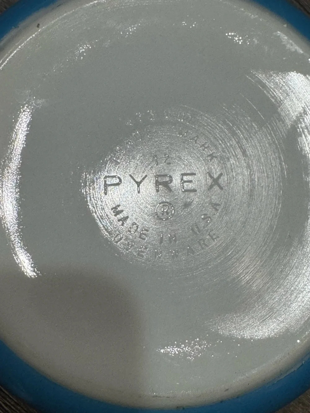 Vintage 70s Pyrex Snowflake Blue Garland white pattern kitchen mixing casserole - Picture 4 of 4